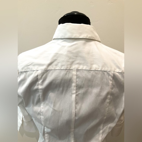 WHBM Half Sleeve White Blouse Size 6 - Picture 5 of 9